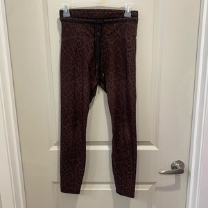 Lorna jane ankle biter cheetah leggings S